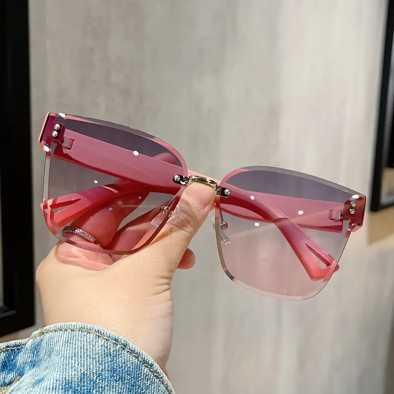 Tinted Lenses Rimless Sunglasses